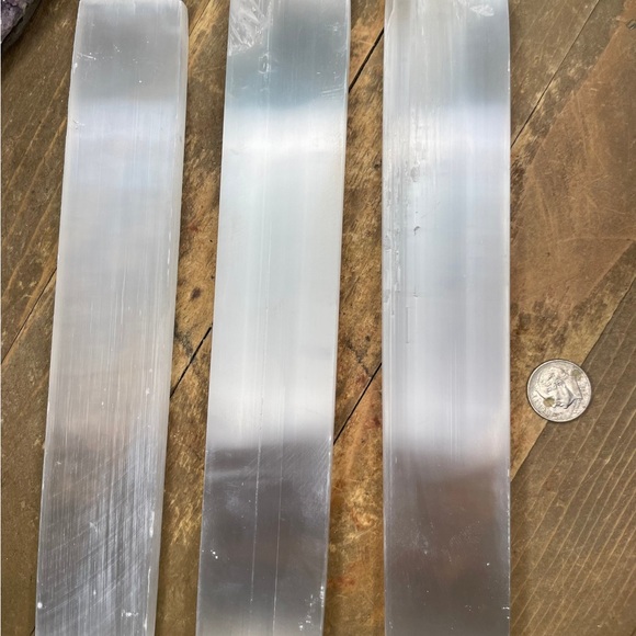 Selenite Charging station - Picture 8 of 8